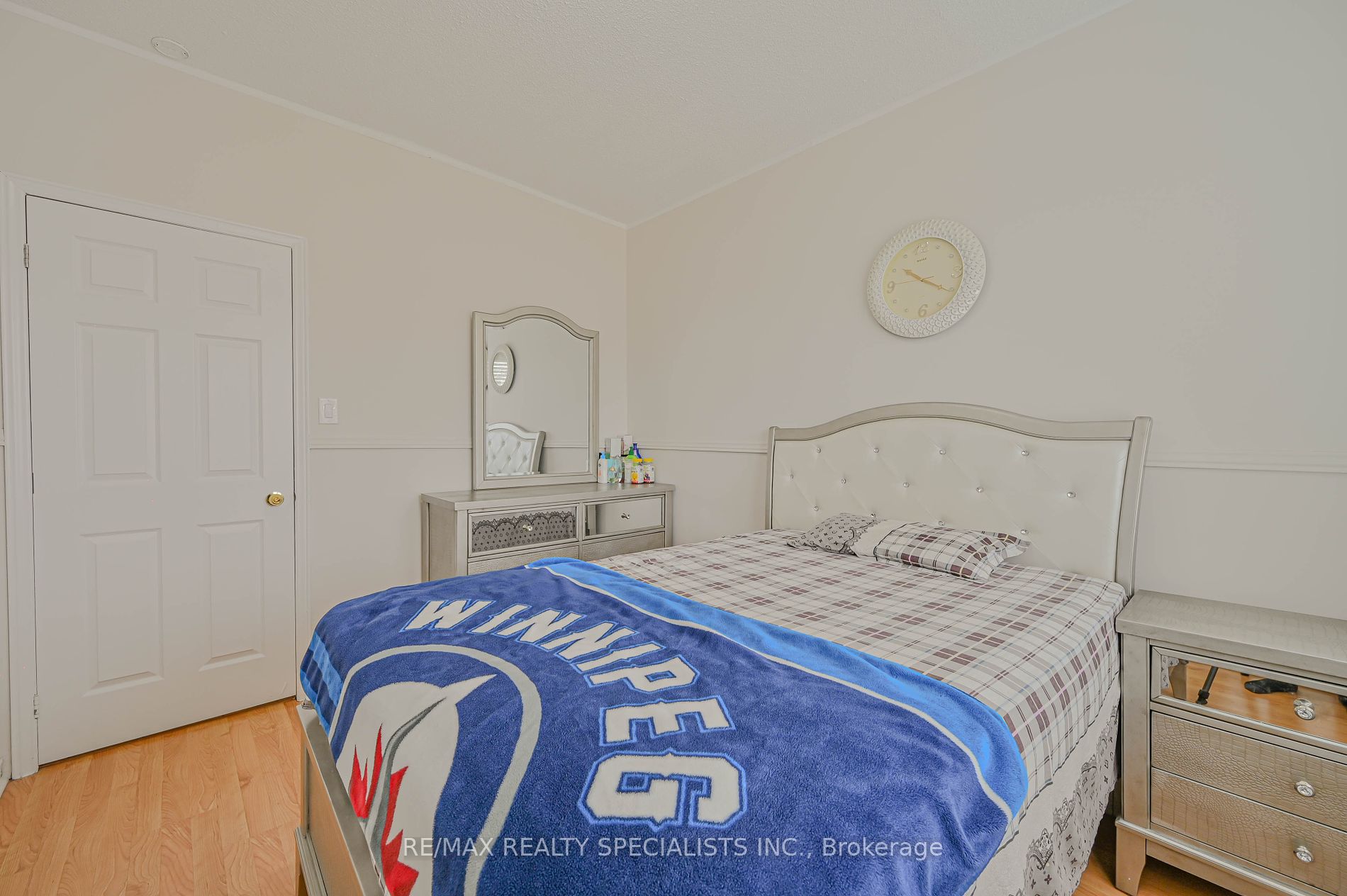 1172 Kos Boulevard