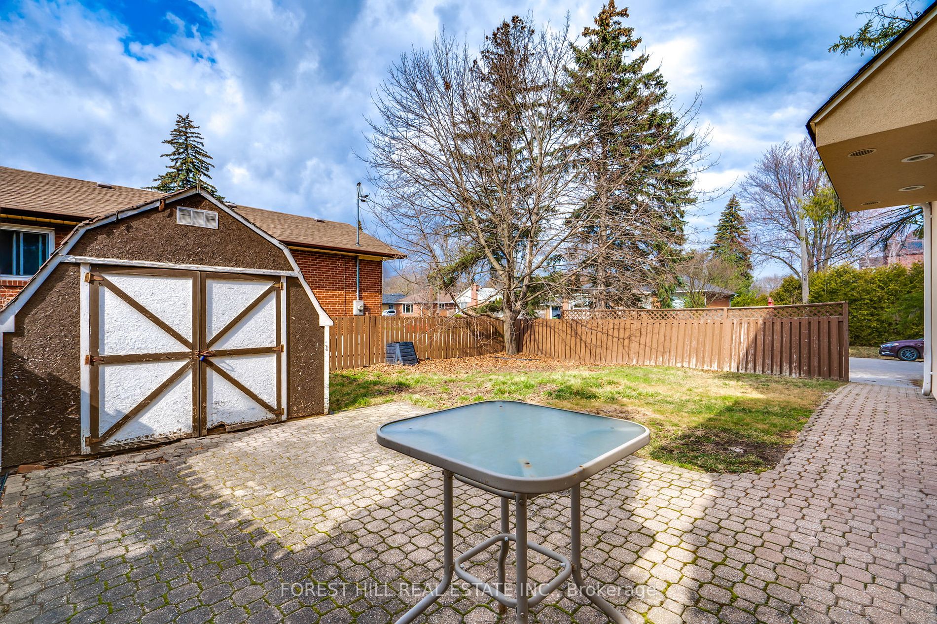 12 Glen Agar Drive
