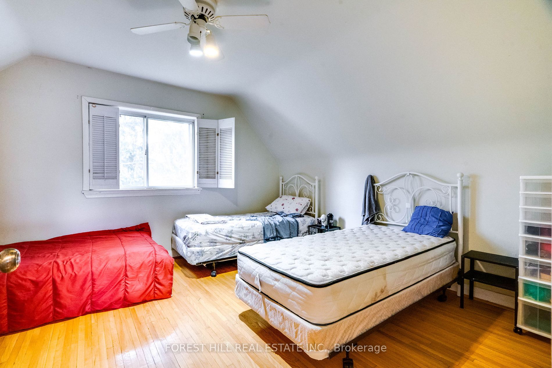 12 Glen Agar Drive