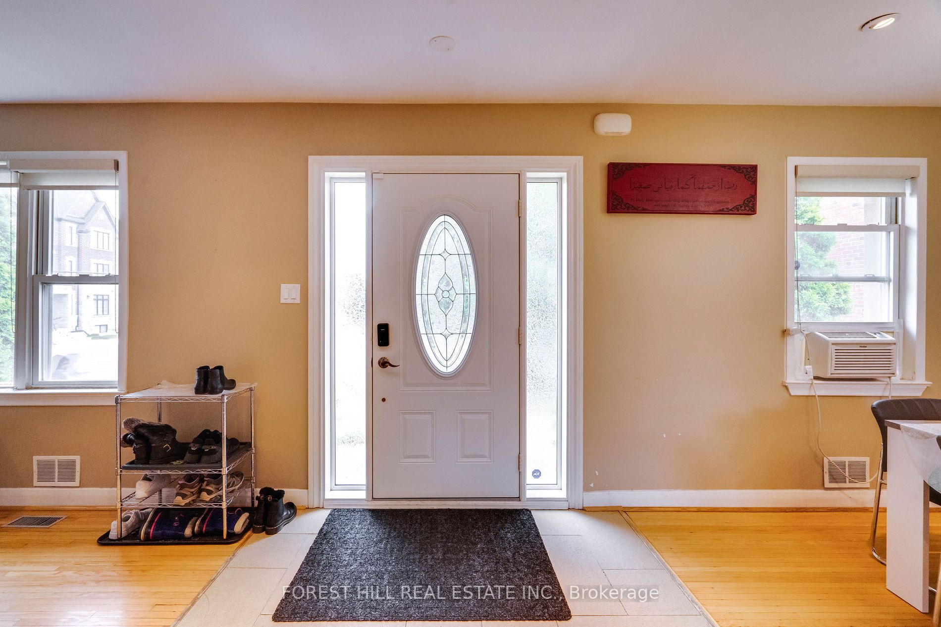 12 Glen Agar Drive