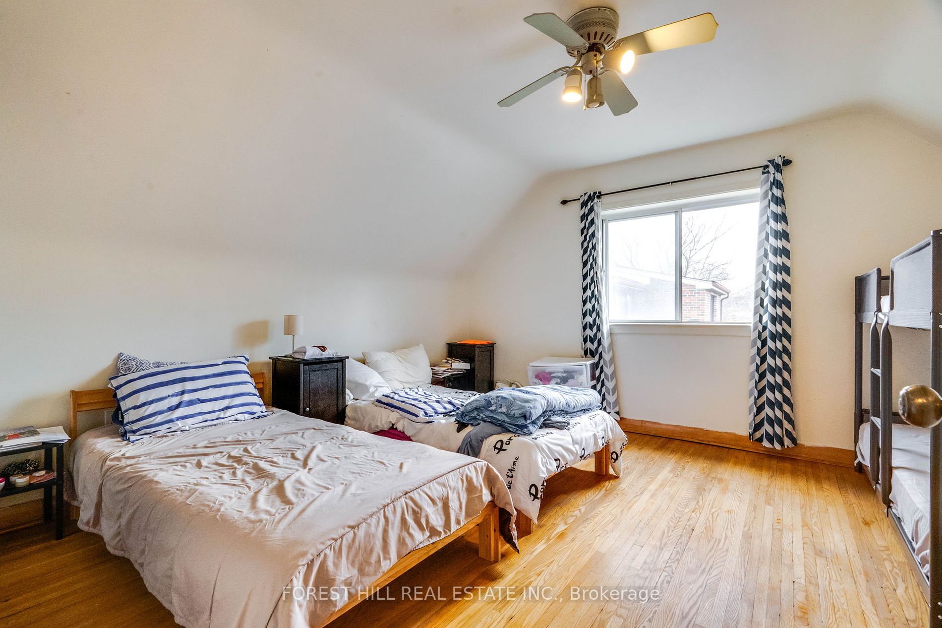 12 Glen Agar Drive