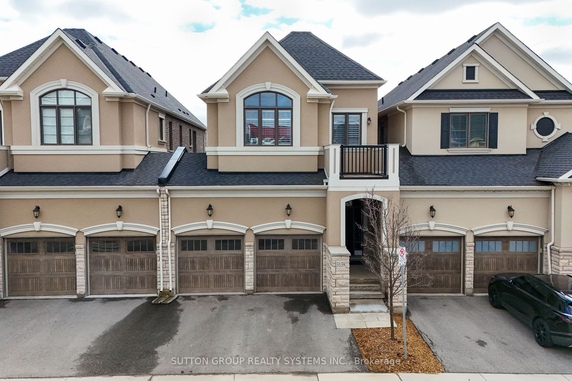 3139 Riverpath Common #14