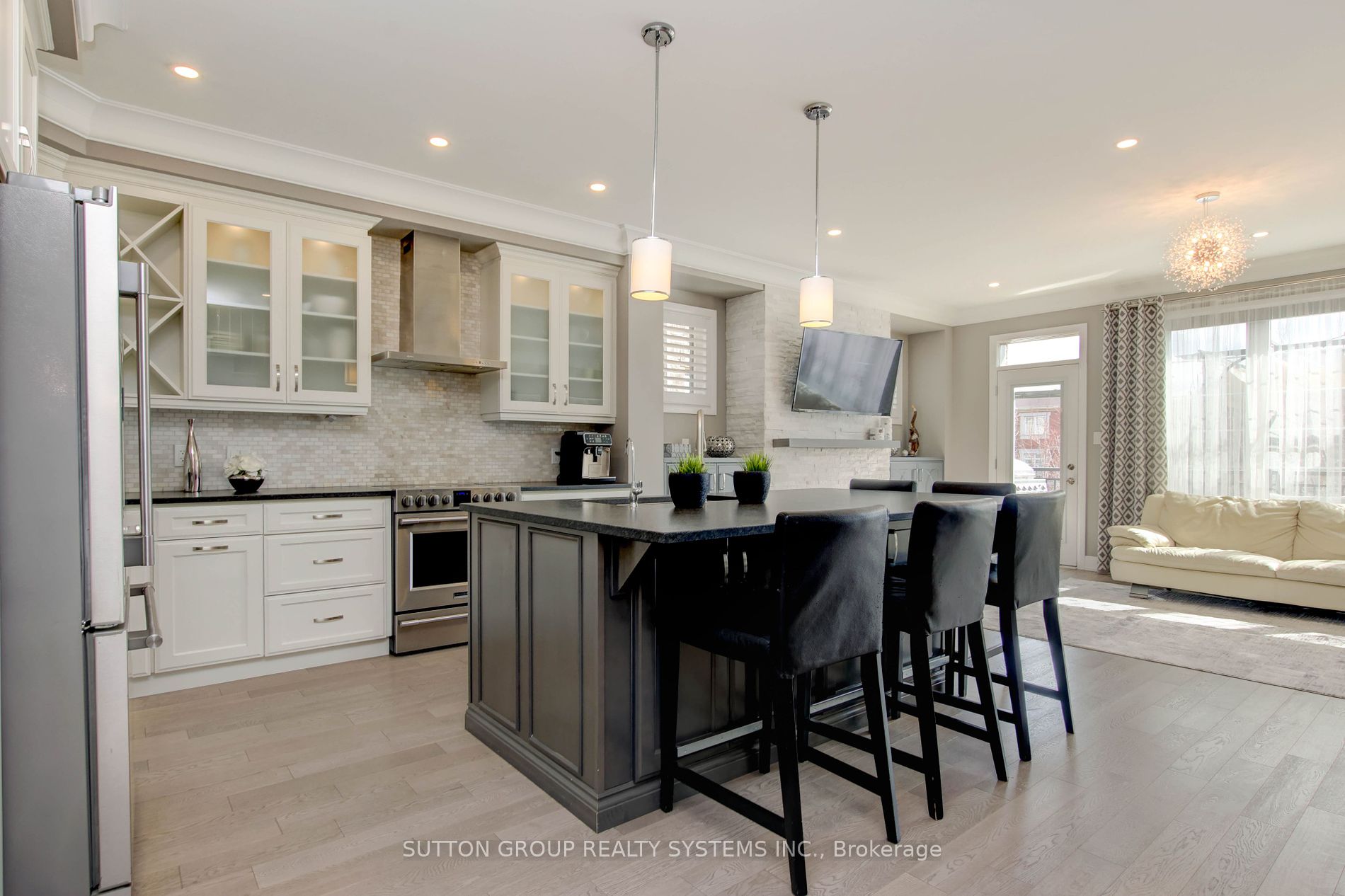 3139 Riverpath Common #14