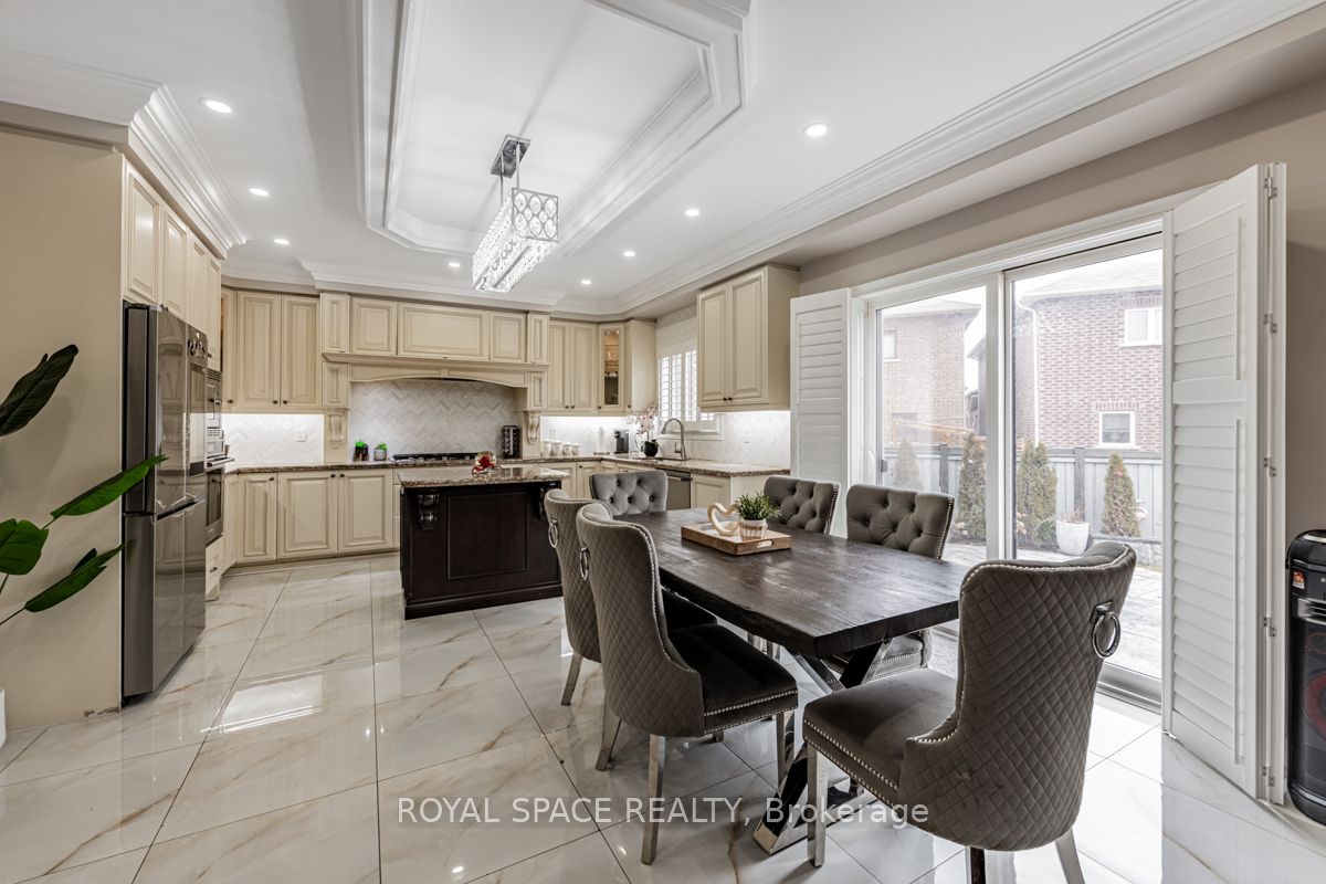 21 Belgium Crescent