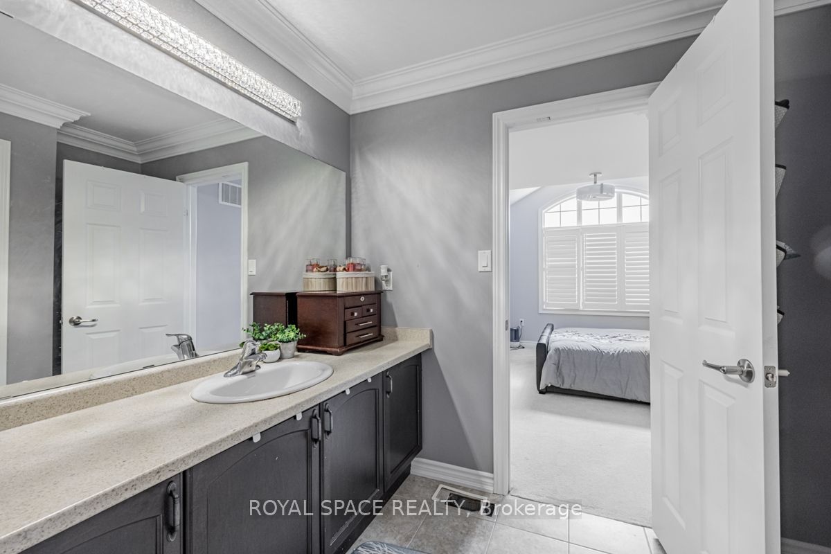 21 Belgium Crescent