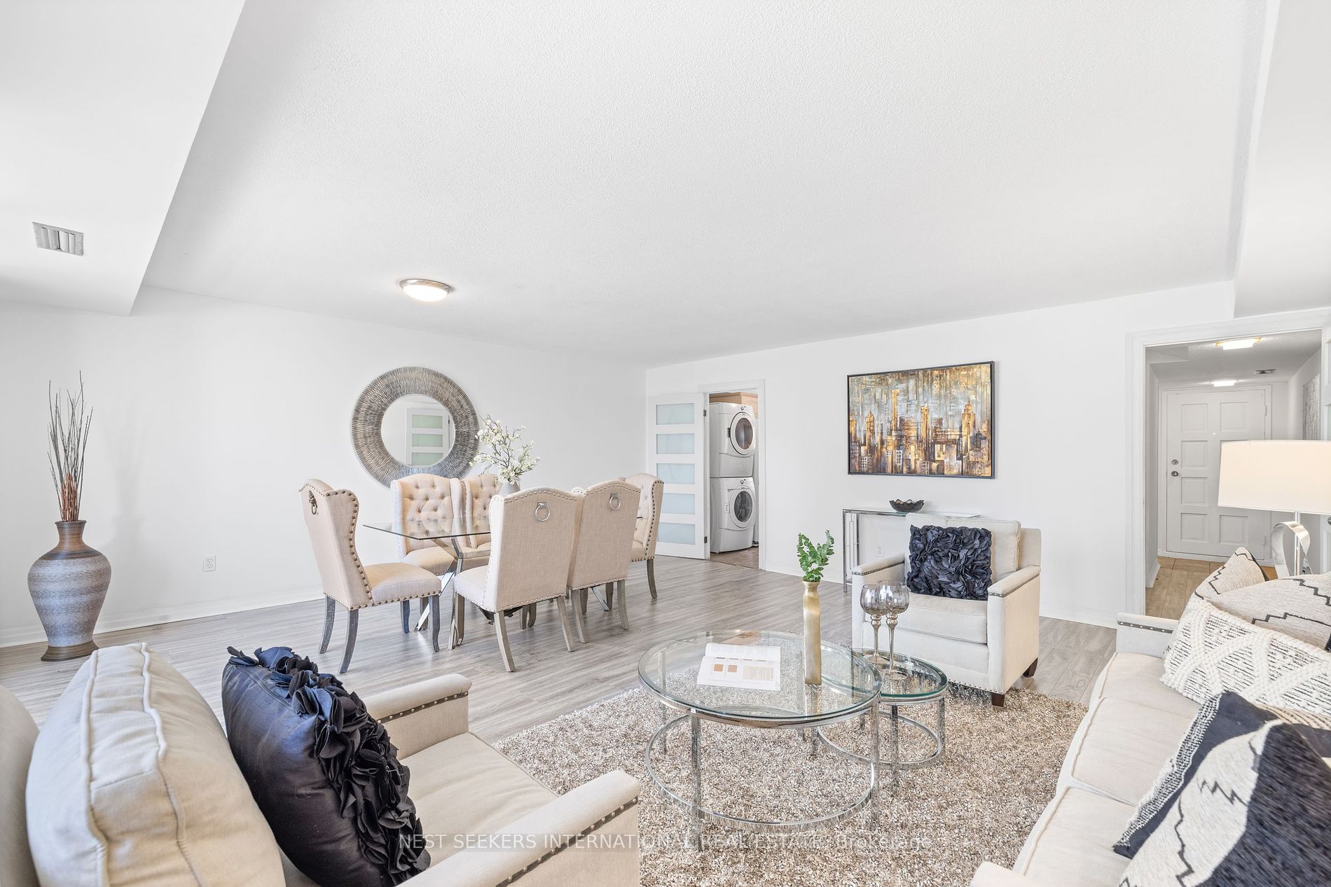 1330 Mississauga Valley Blvd, #24