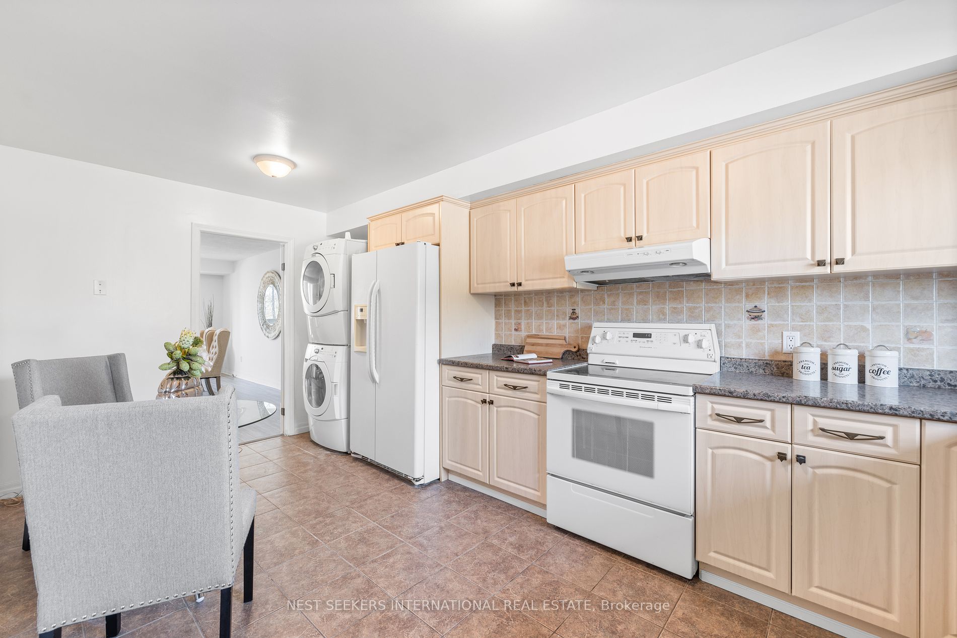 1330 Mississauga Valley Blvd, #24