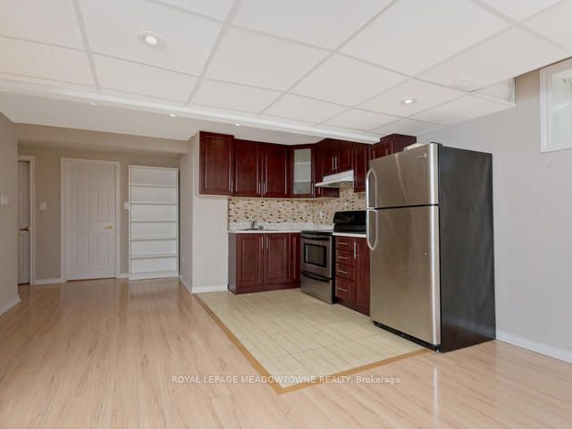 960 Philbrook Drive #Lower