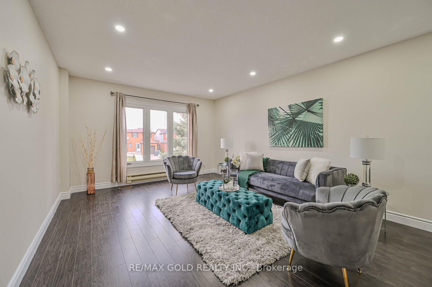 10 Stalbridge Ave