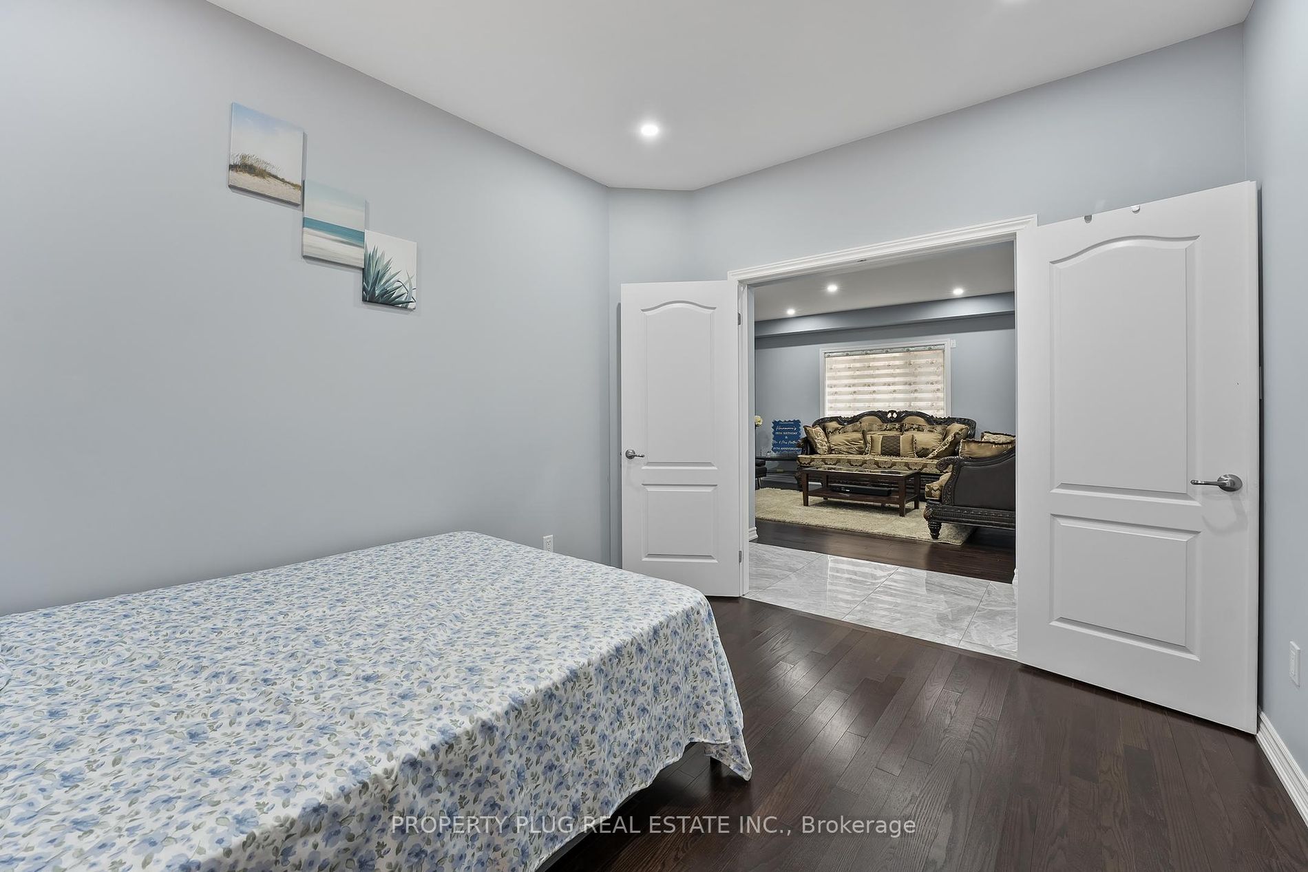 25 Hammerhead Road