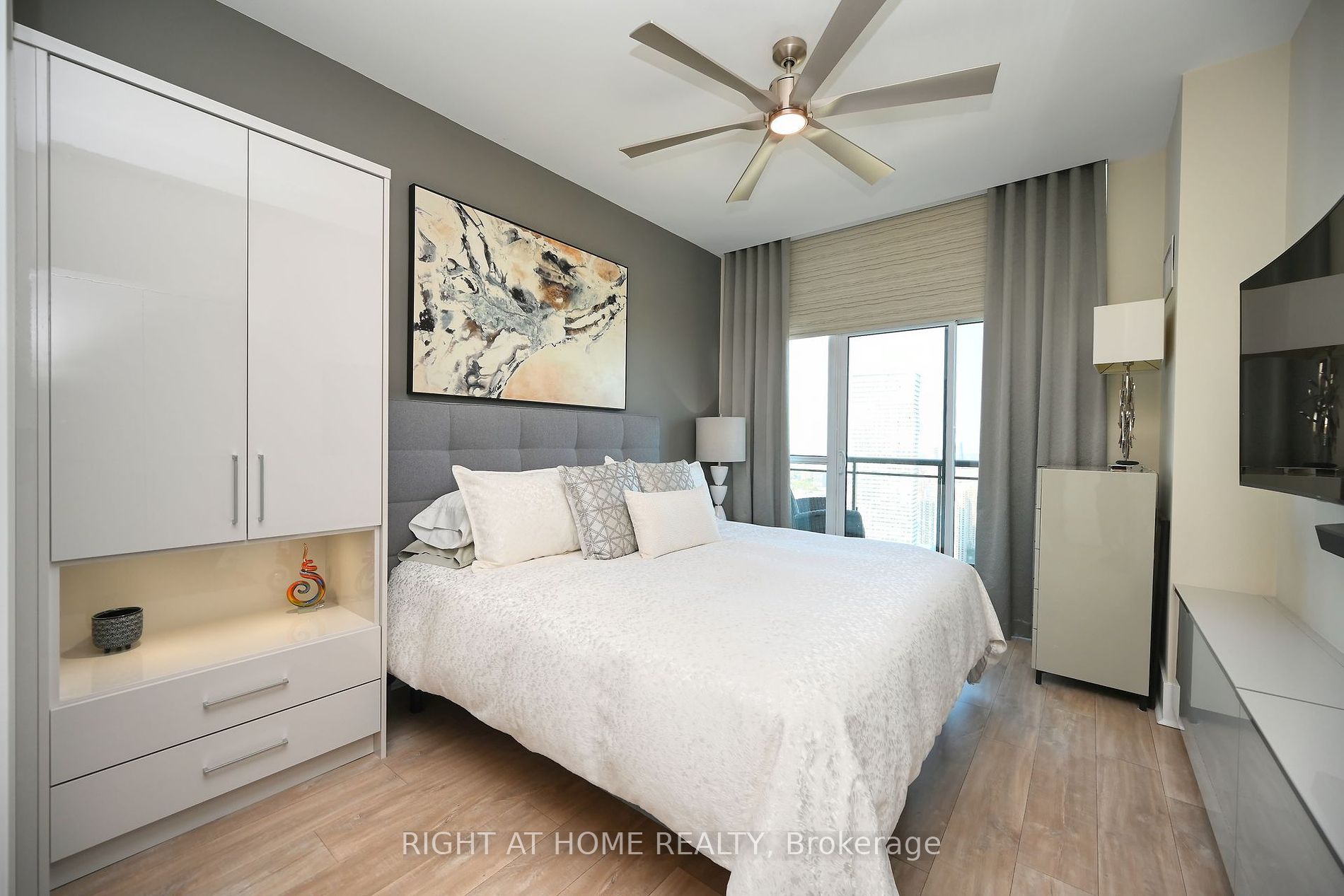 3975 Grand Park Dr, #4801