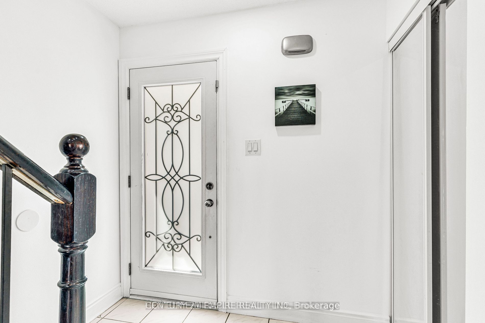 87 Sandmere Ave