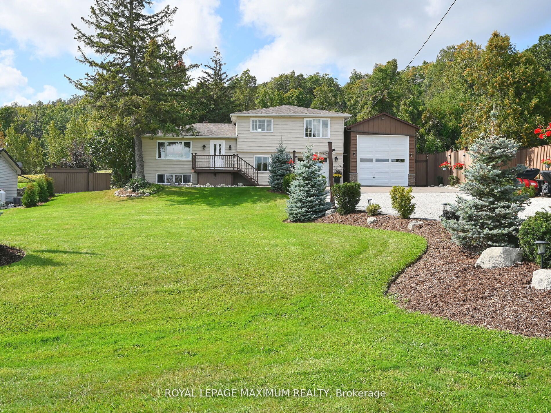 10382 Regional Rd 25 Road