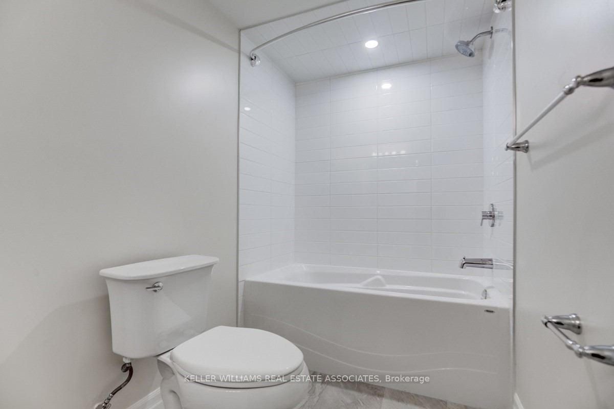 10 Joseph St