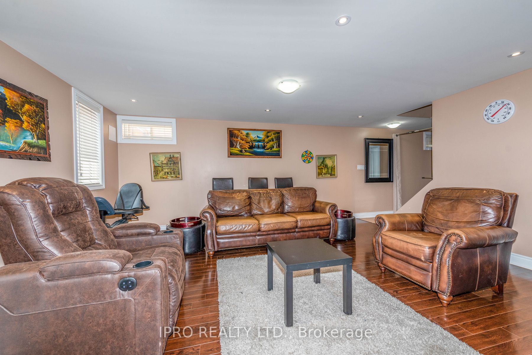 10 Tokara Avenue