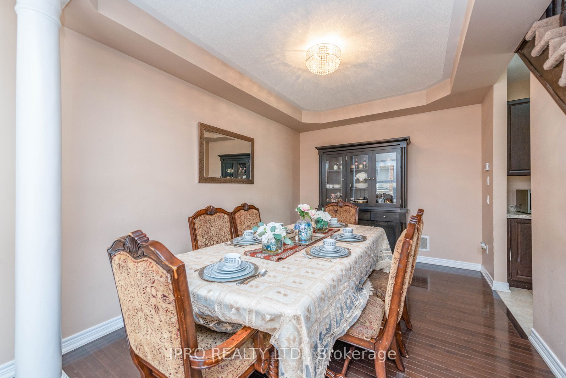 10 Tokara Avenue
