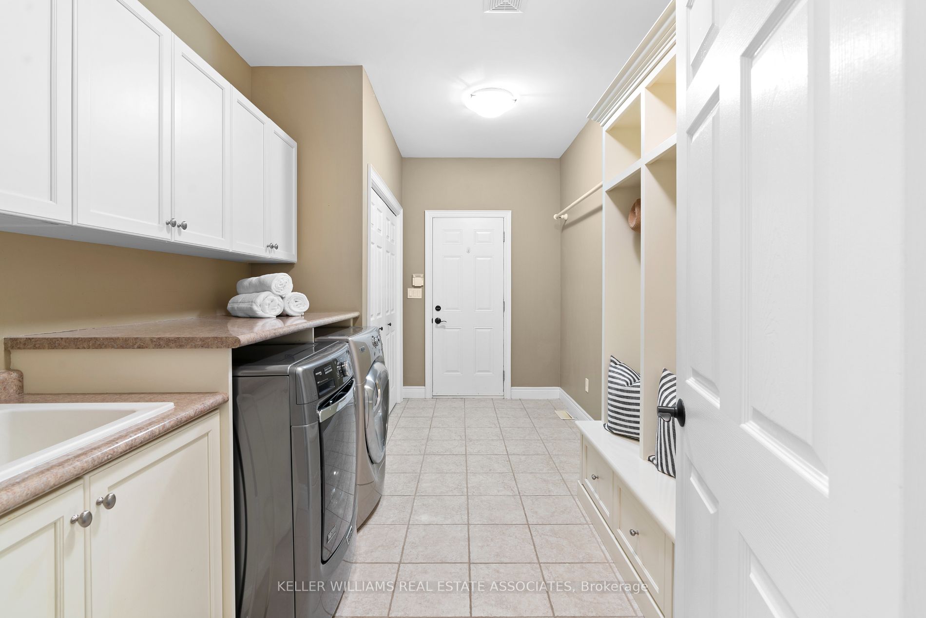 11300 Taylor Crt