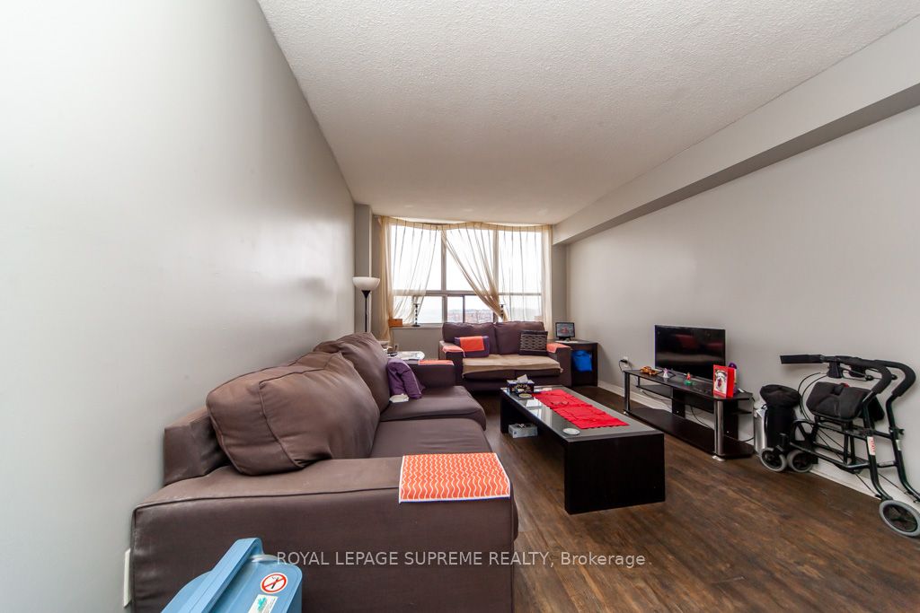 50 Lotherton Ptwy, #1006