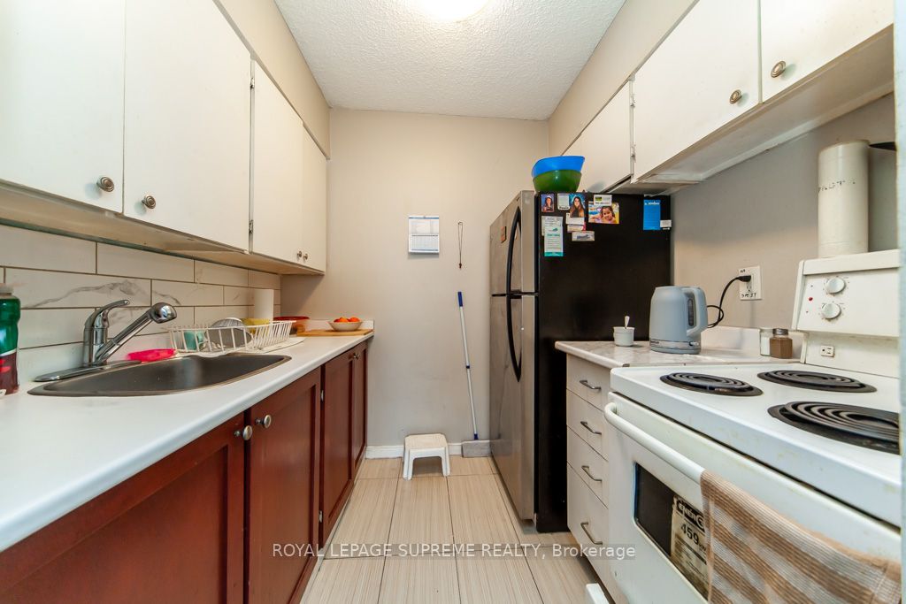 50 Lotherton Ptwy, #1006