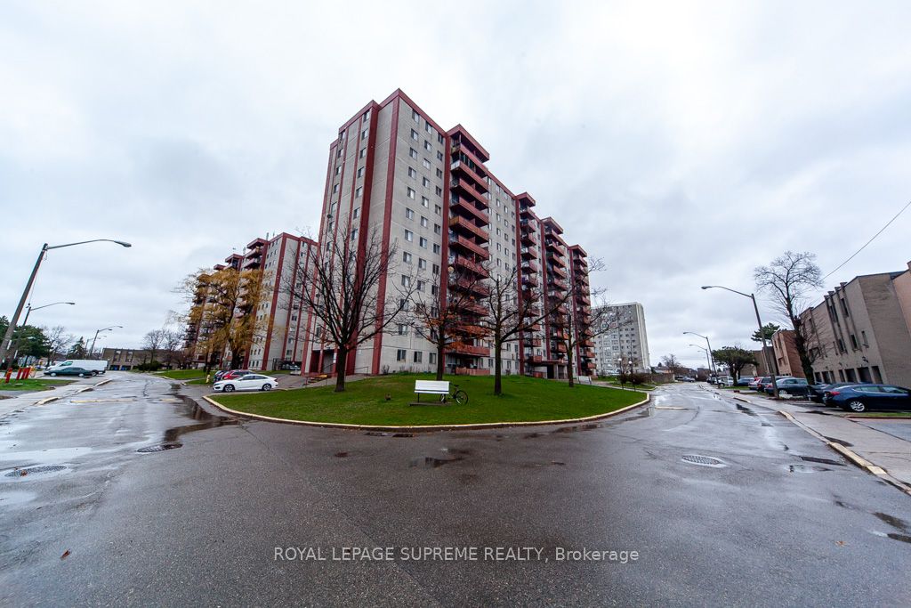 50 Lotherton Ptwy, #1006