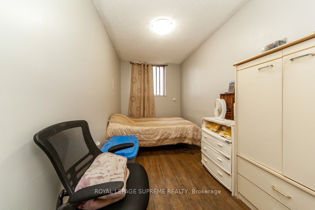 50 Lotherton Ptwy, #1006