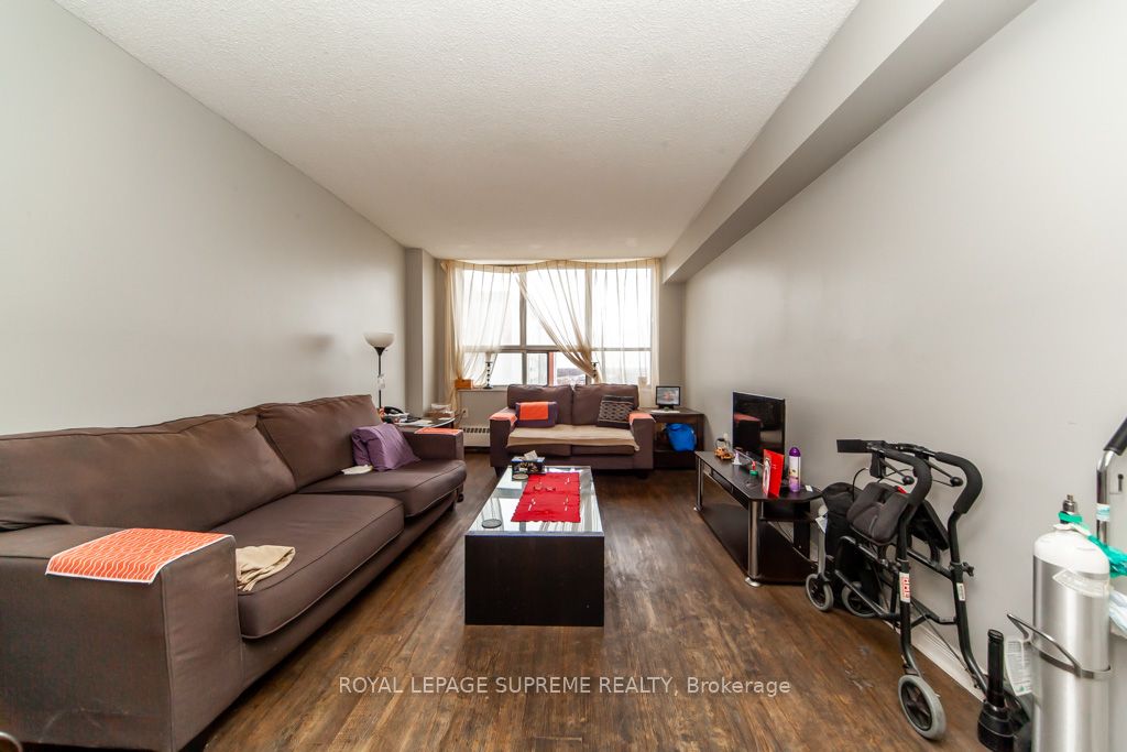 50 Lotherton Ptwy, #1006