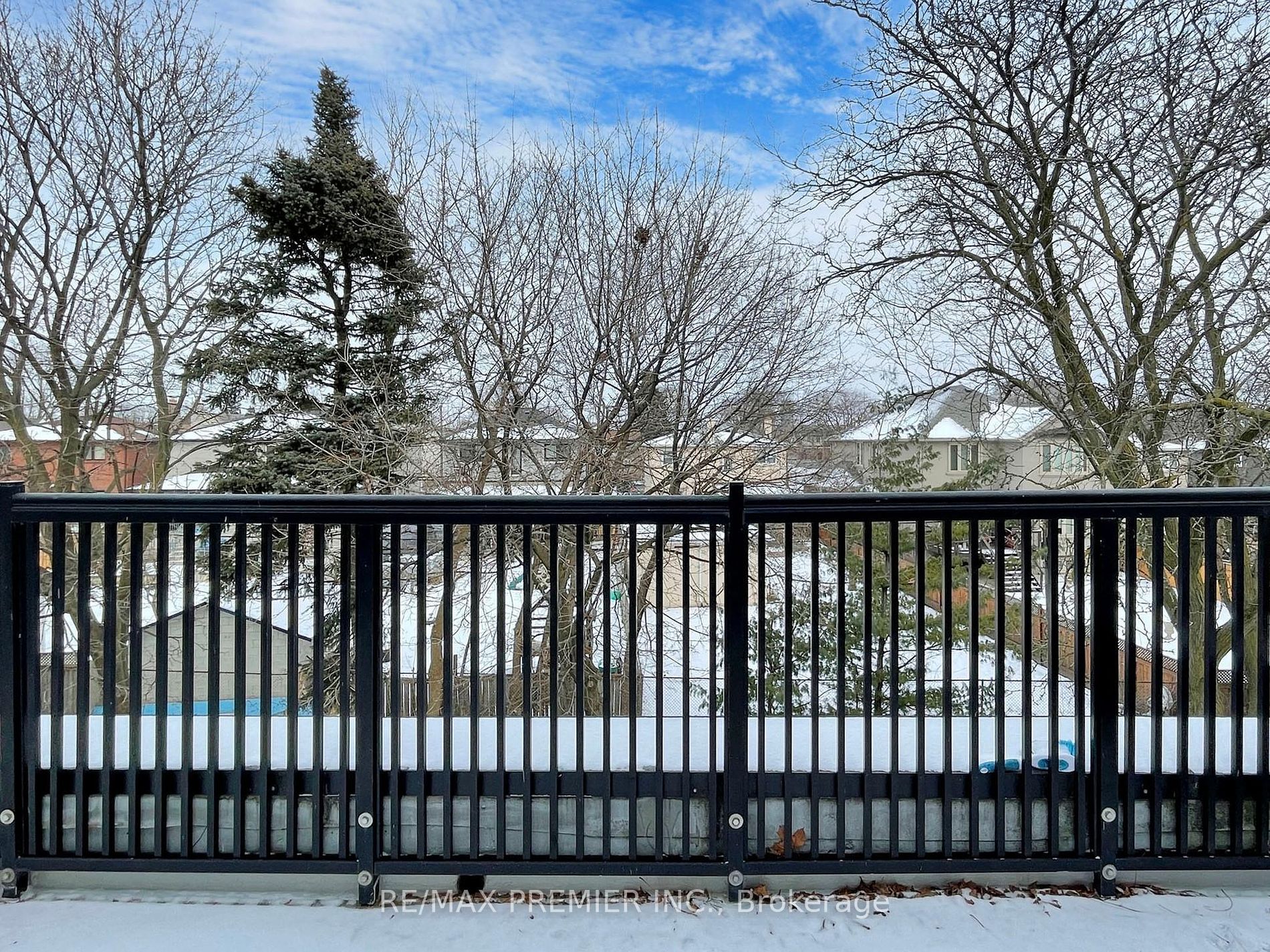 105 George Appleton Way, #2152