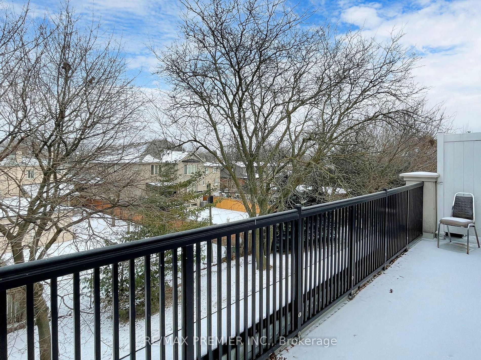 105 George Appleton Way, #2152