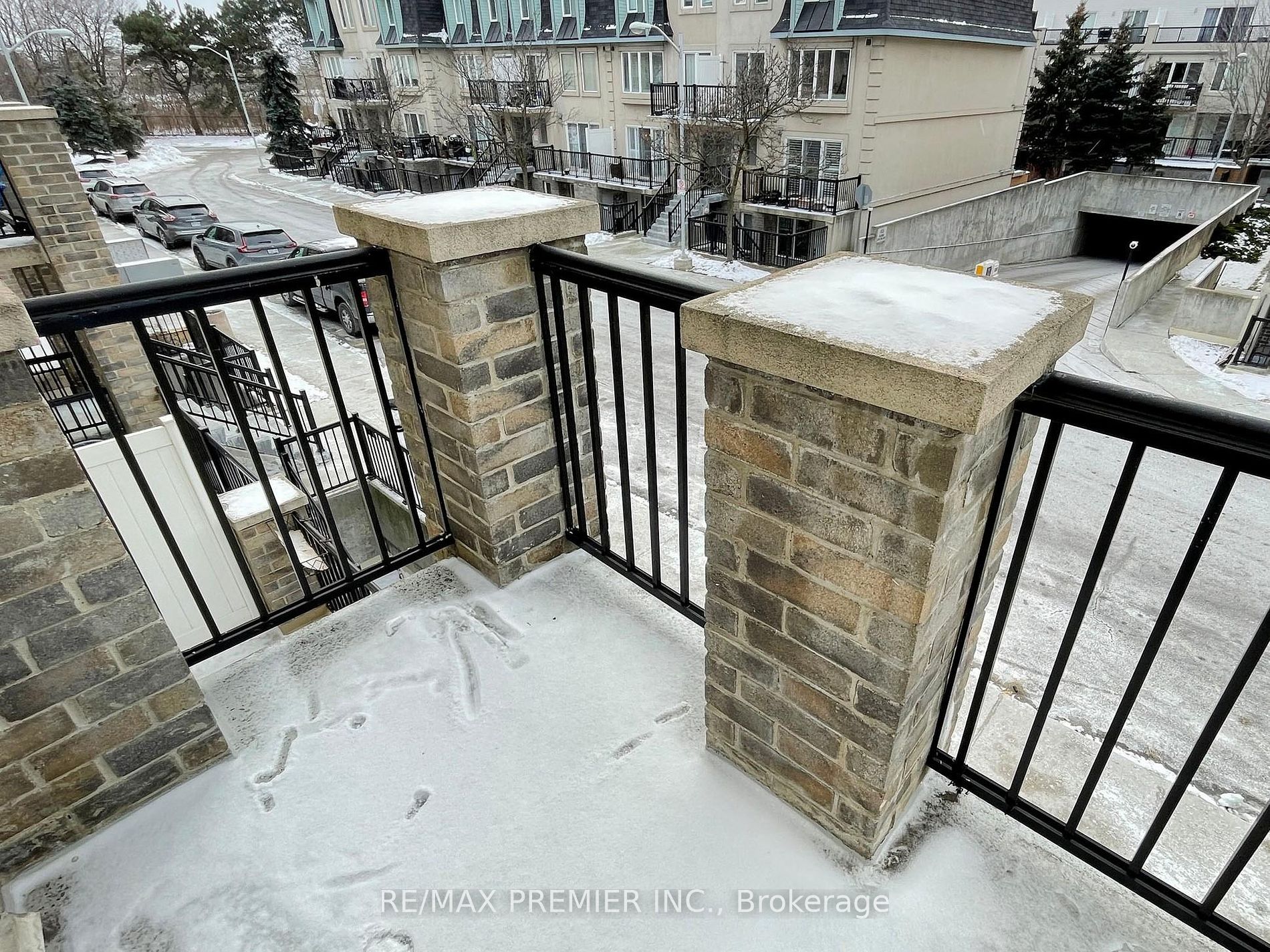 105 George Appleton Way, #2152