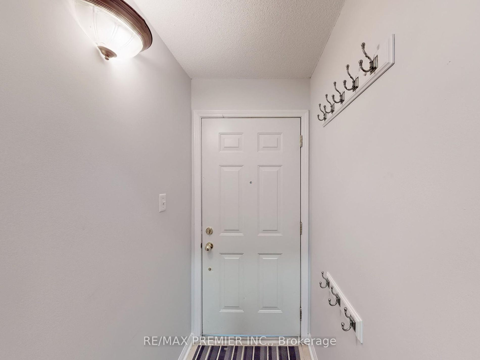 105 George Appleton Way, #2152