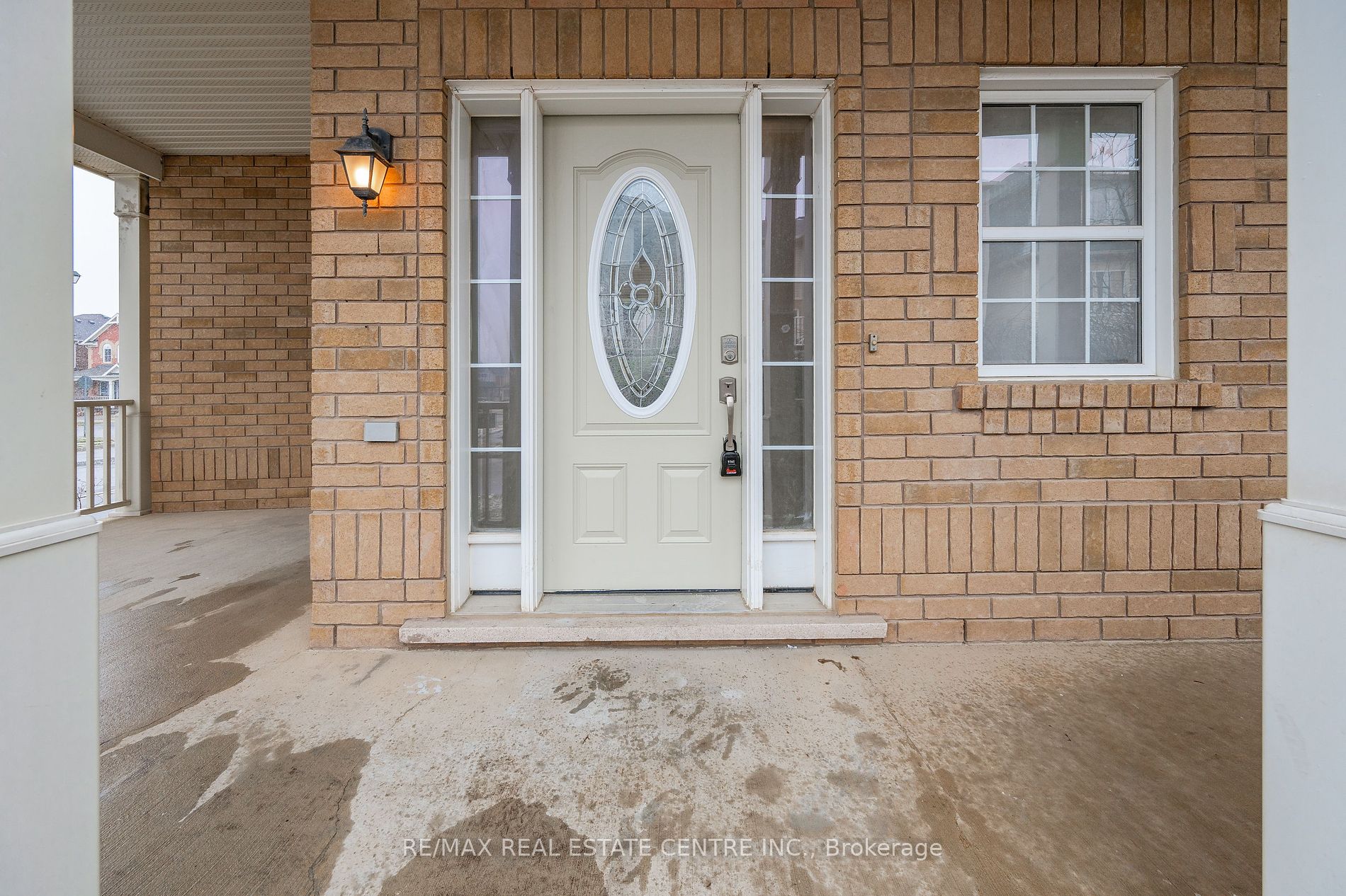 917 Whaley Way