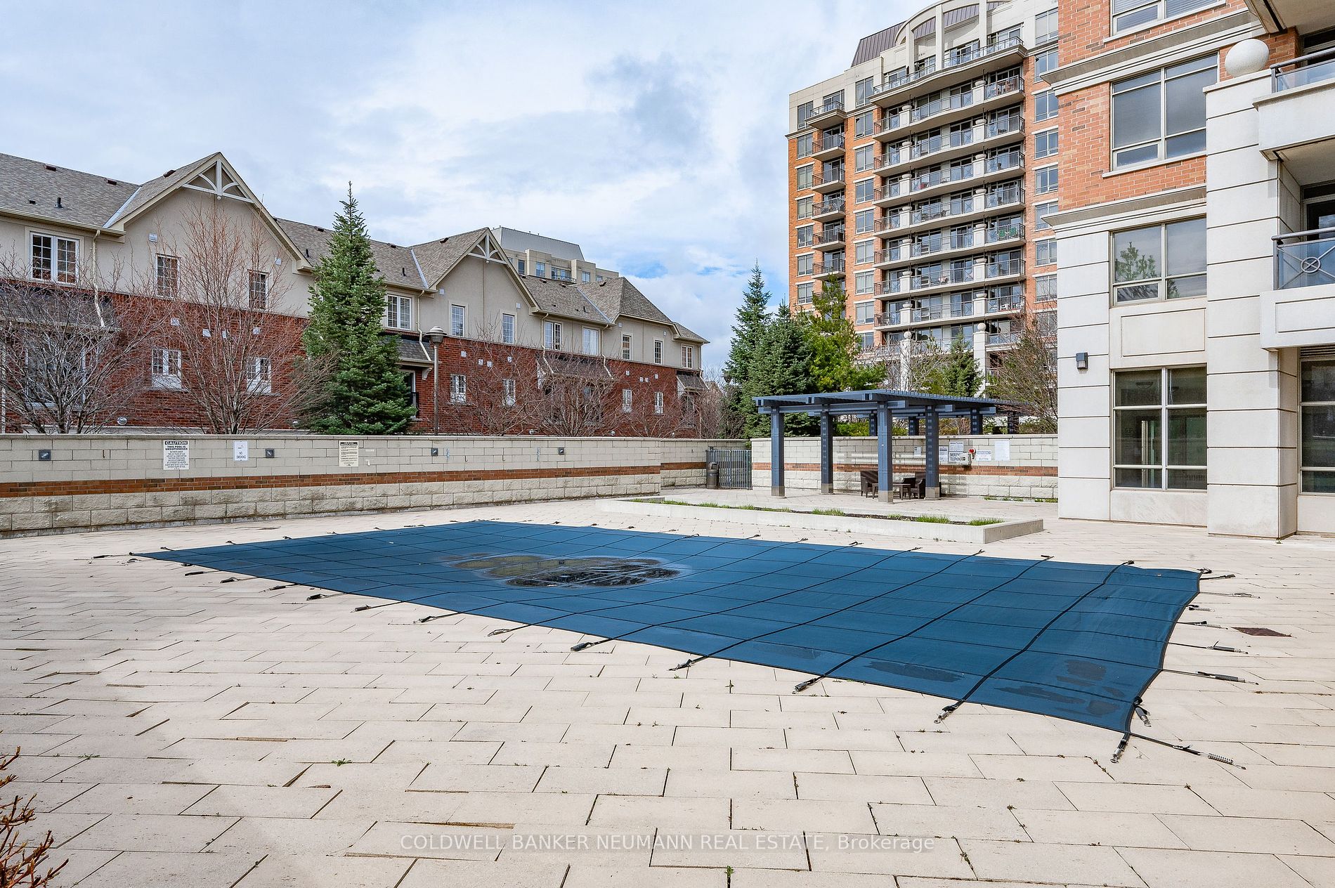 2379 Central Park Dr, #804