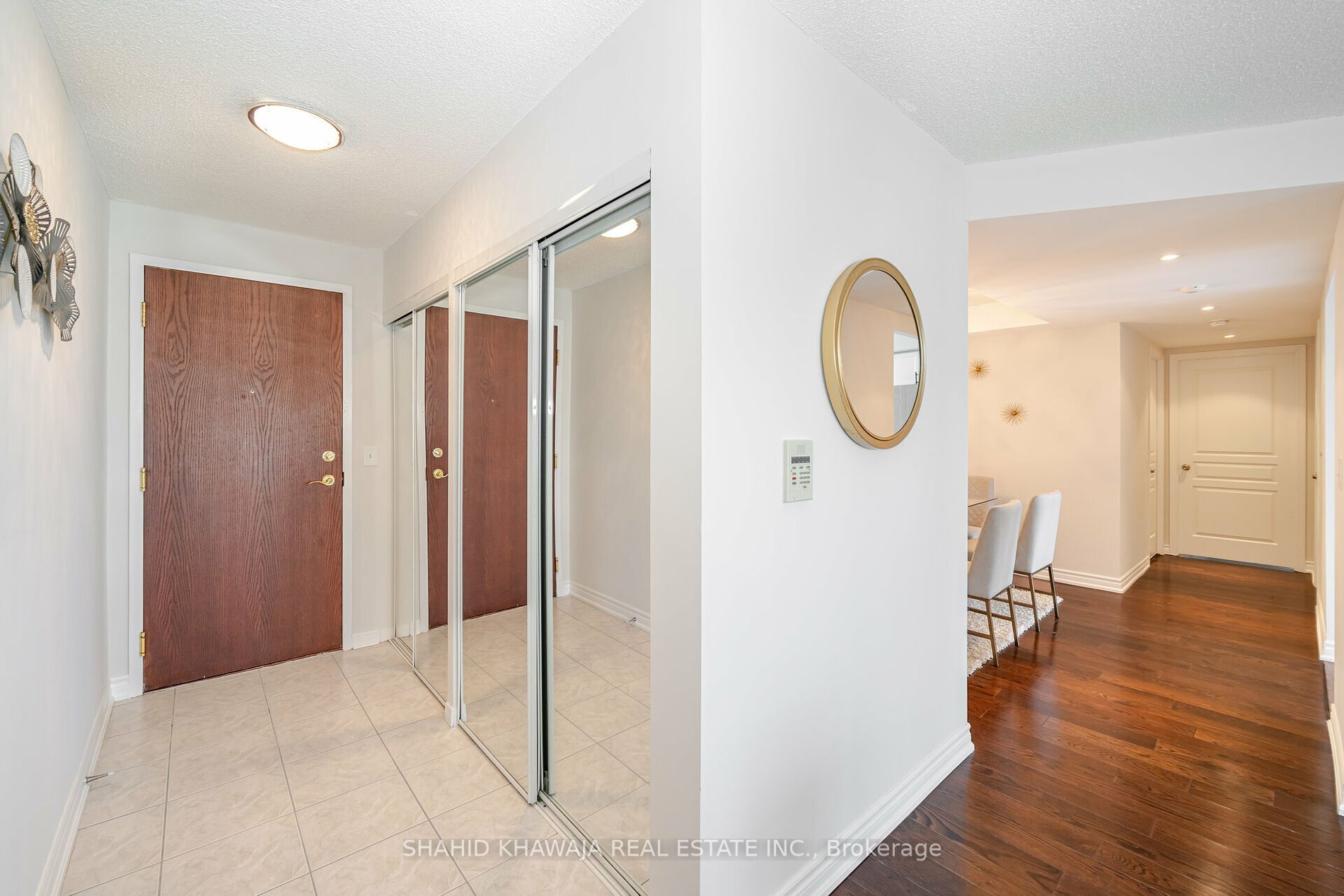 2585 Erin Centre Boulevard, #1005