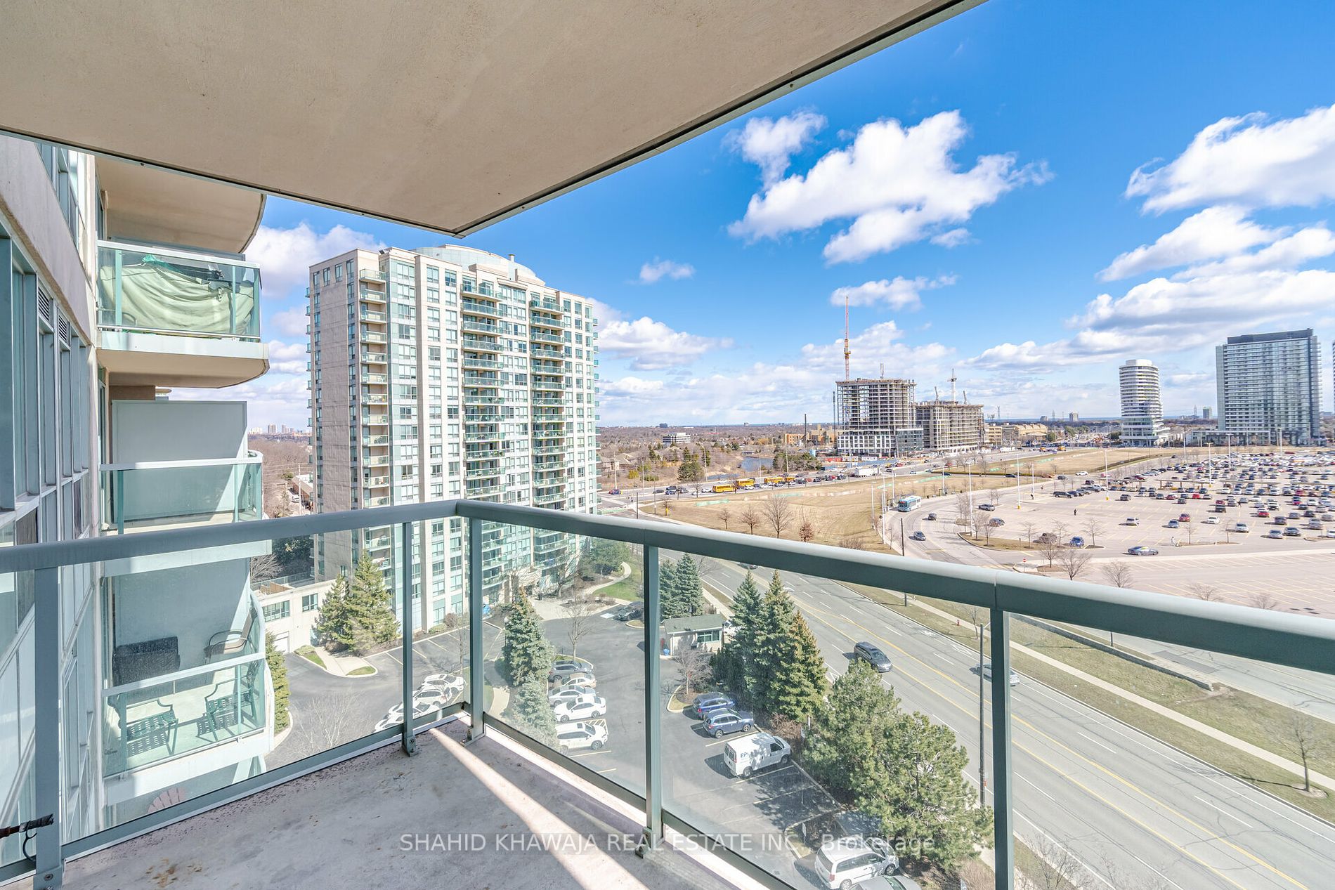 2585 Erin Centre Boulevard, #1005