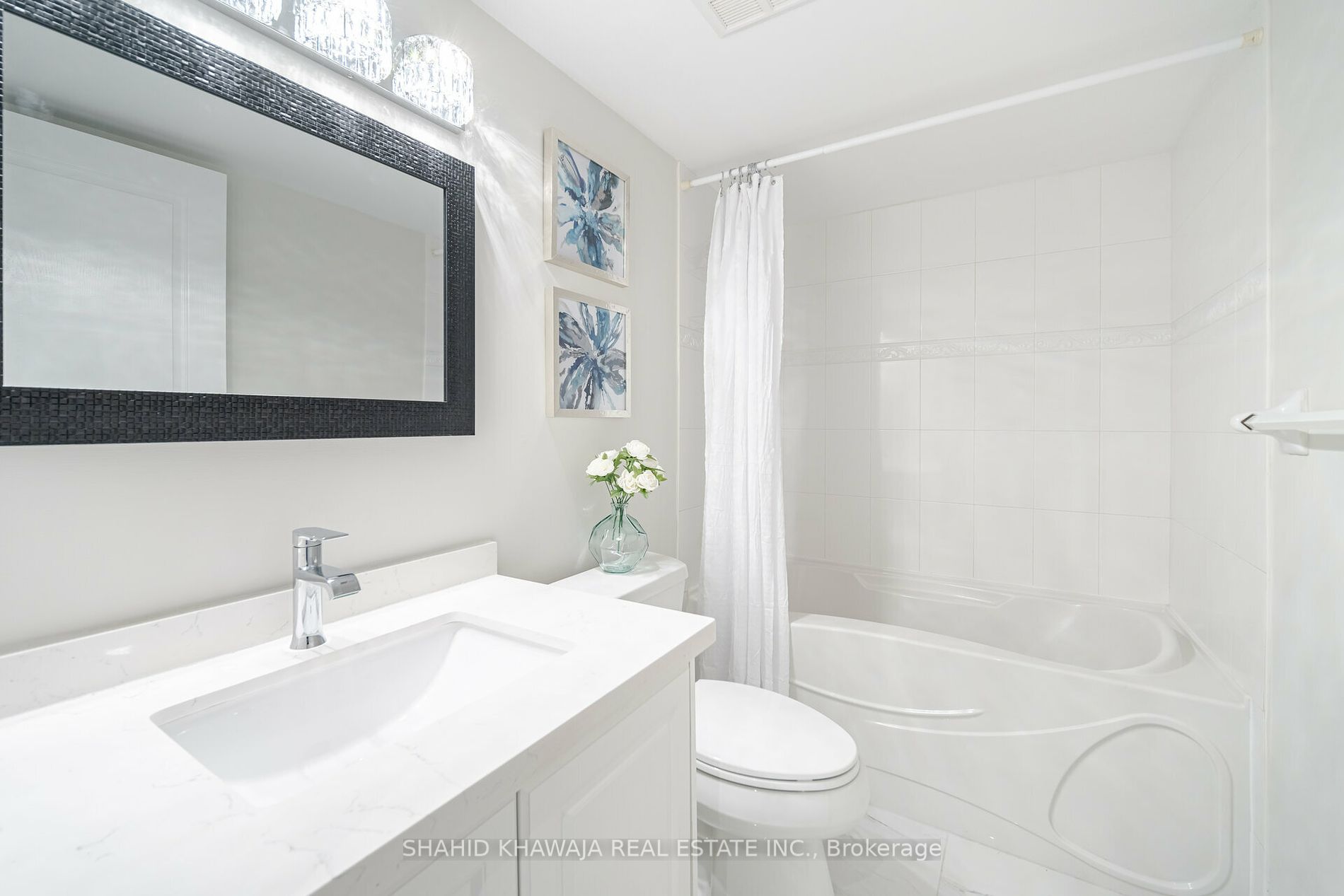 2585 Erin Centre Boulevard, #1005