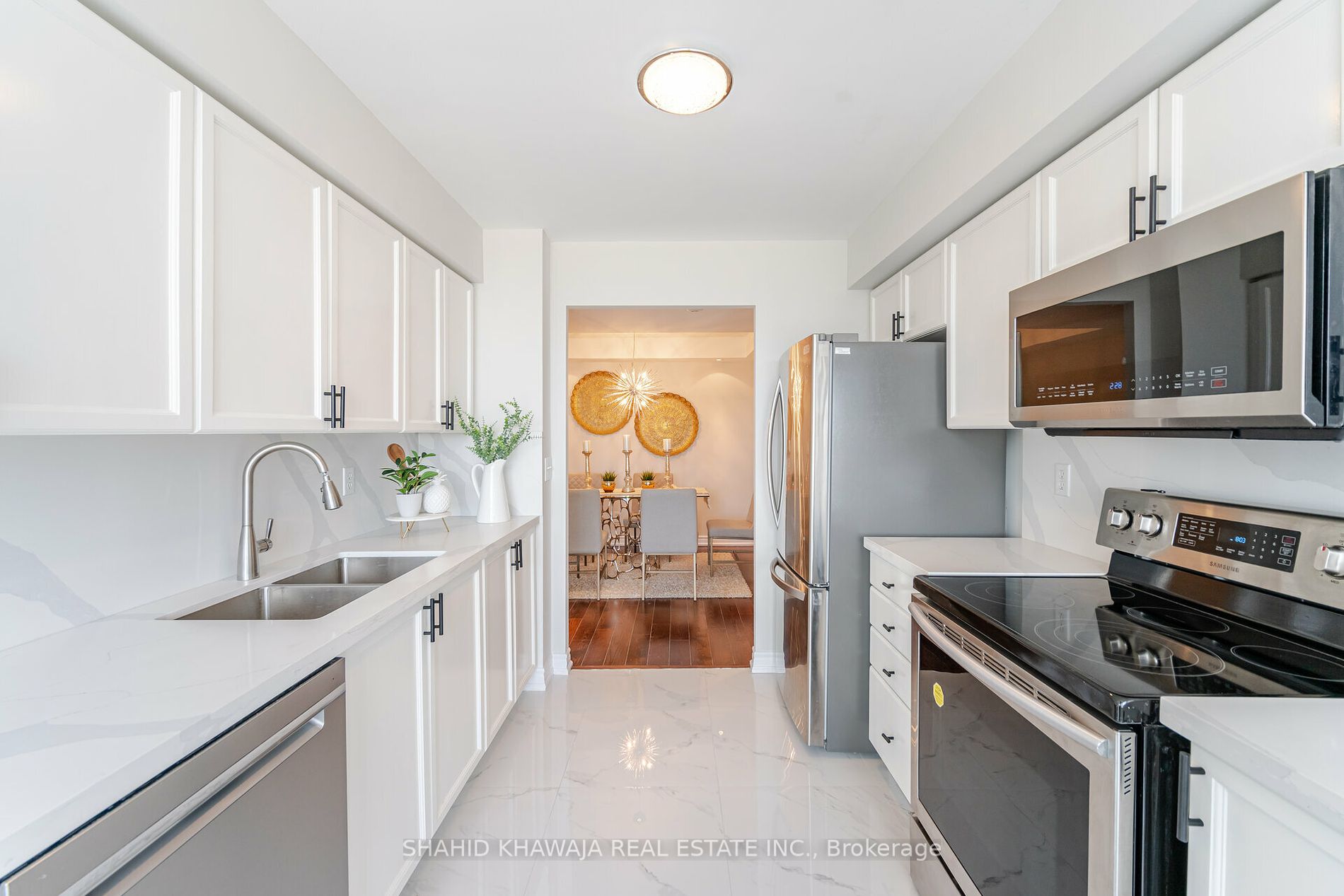 2585 Erin Centre Boulevard, #1005