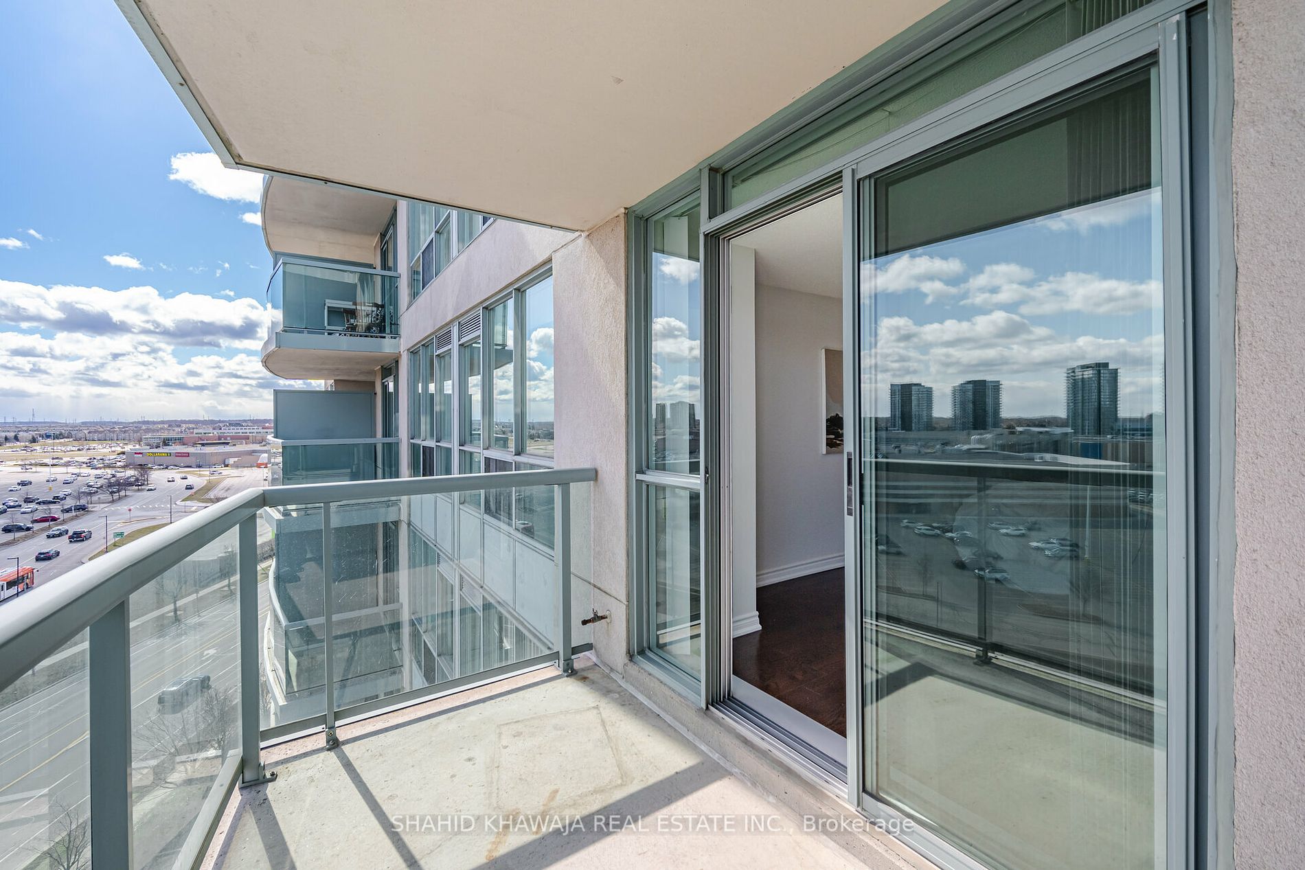 2585 Erin Centre Boulevard, #1005