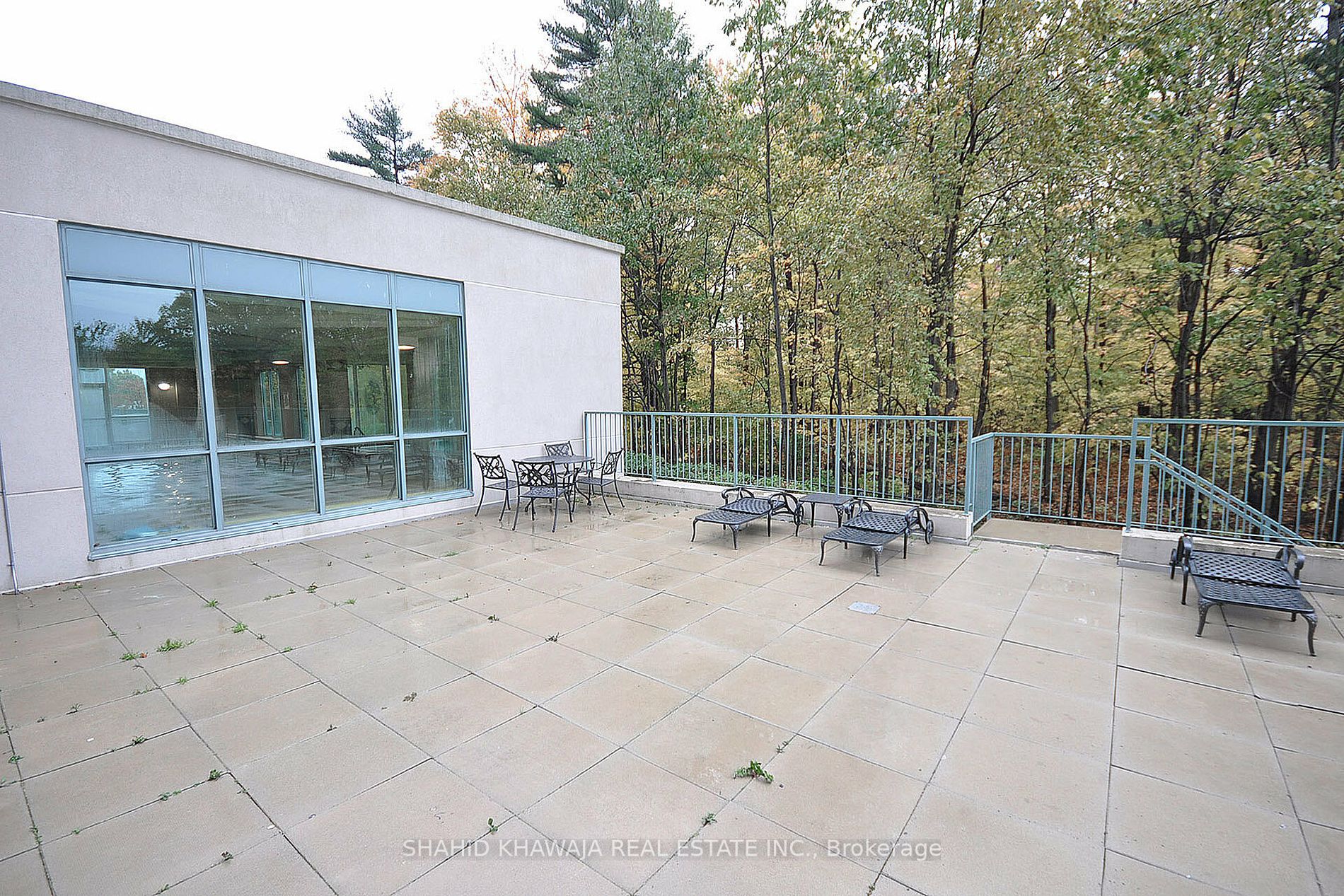 2585 Erin Centre Boulevard, #1005