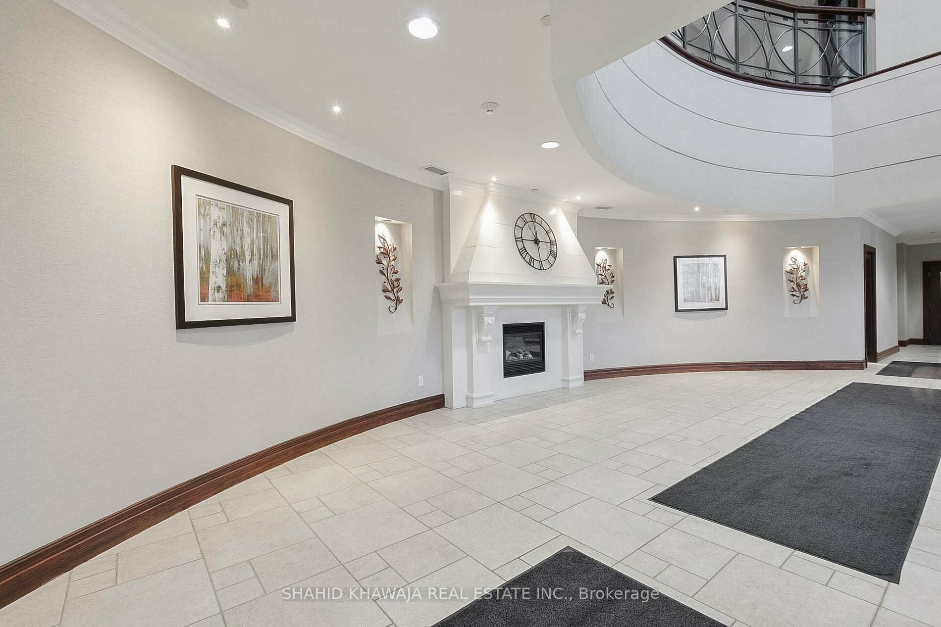 2585 Erin Centre Boulevard, #1005