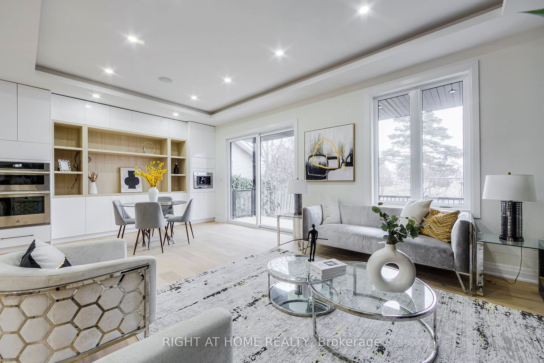 768 Montbeck Crescent