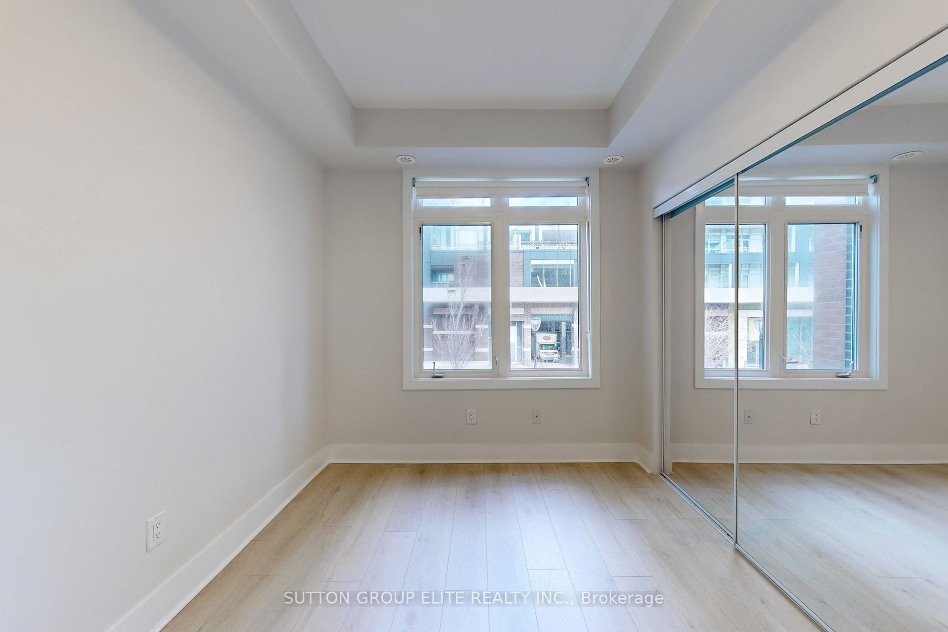 370 Square One Dr, #Th26