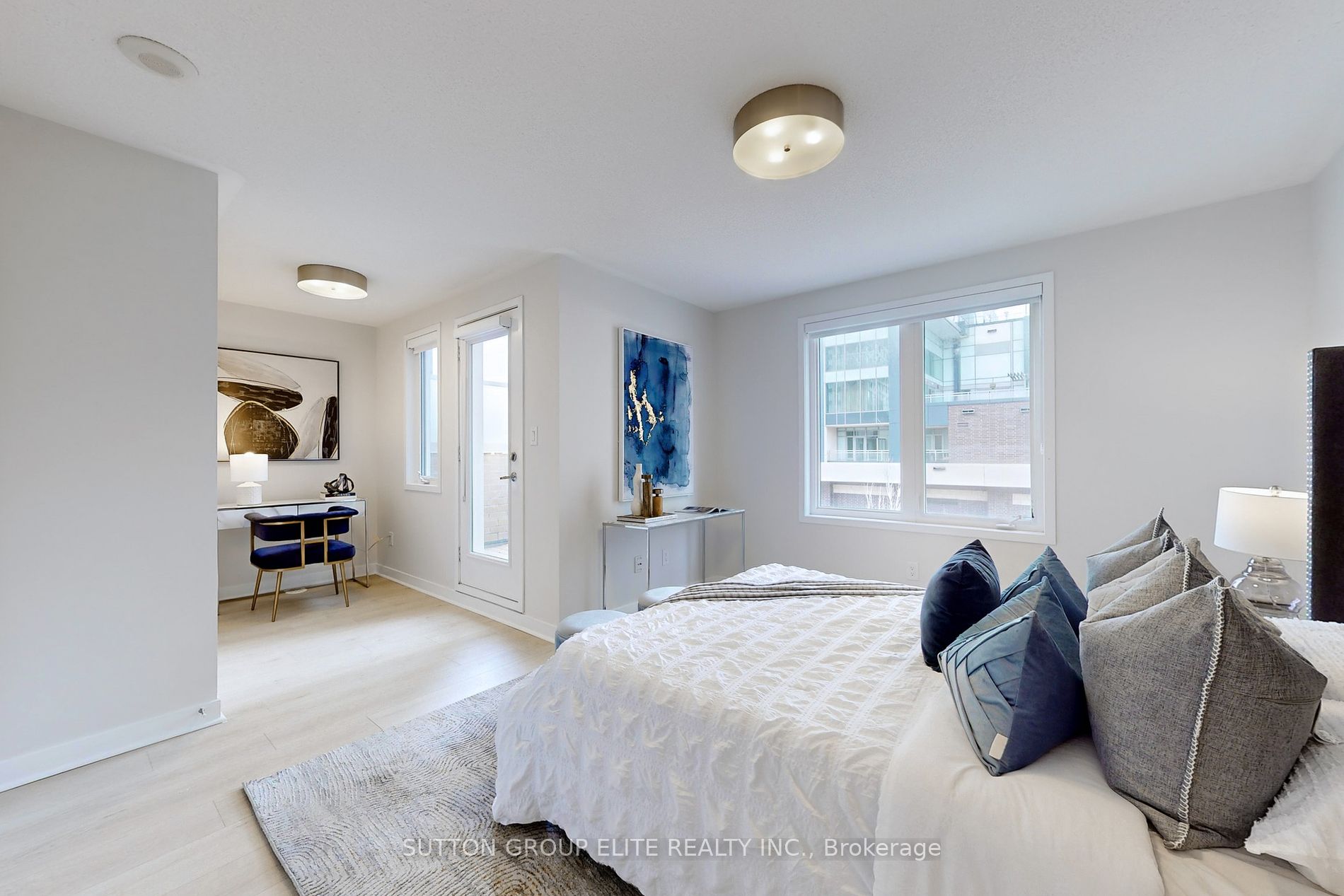 370 Square One Dr, #Th26