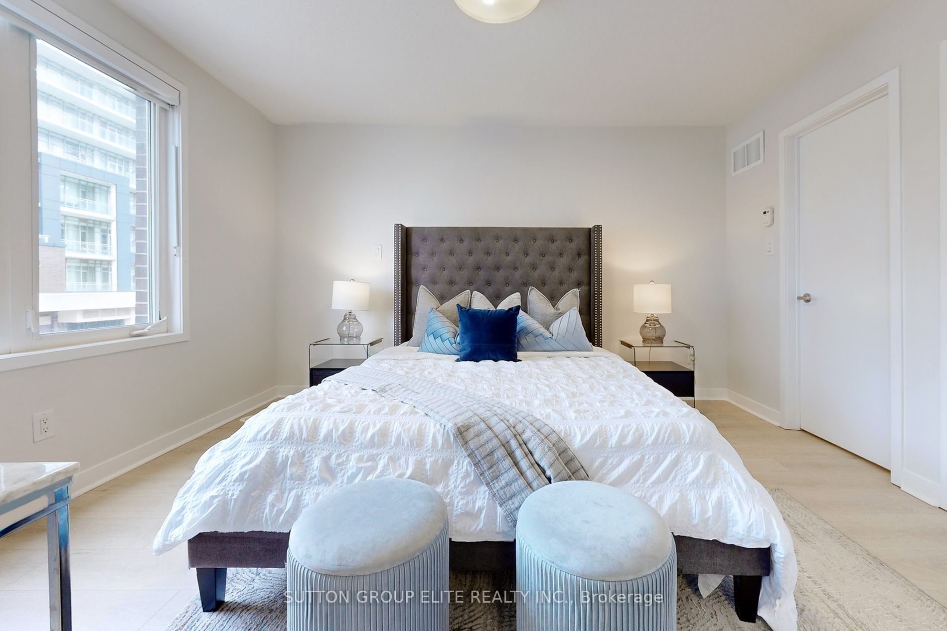 370 Square One Dr, #Th26