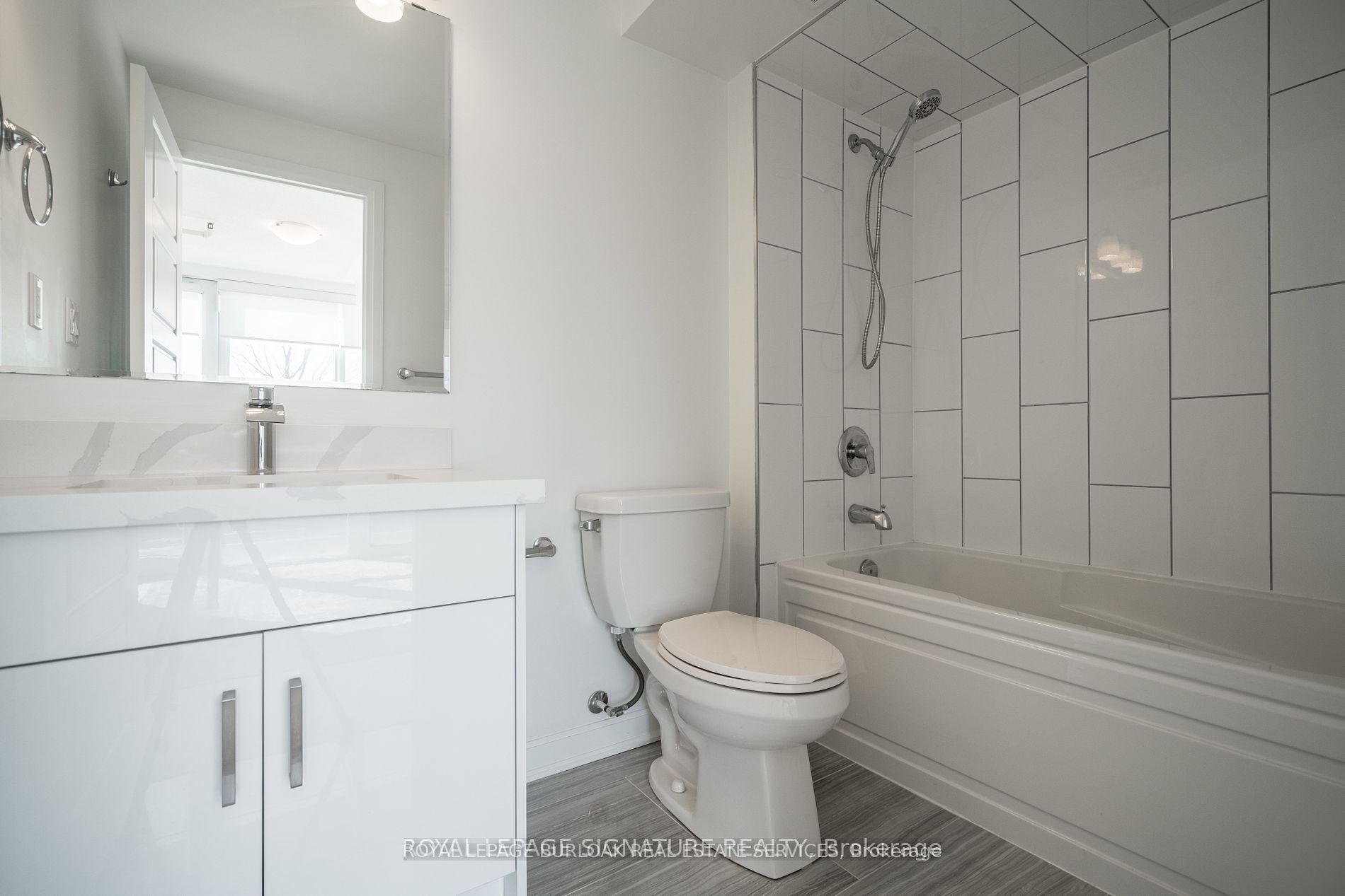 3028 Creekshore Common, #109