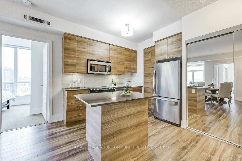 15 Viking Lane, #1407