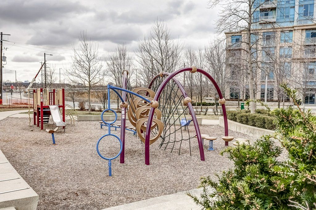 15 Viking Lane, #1407