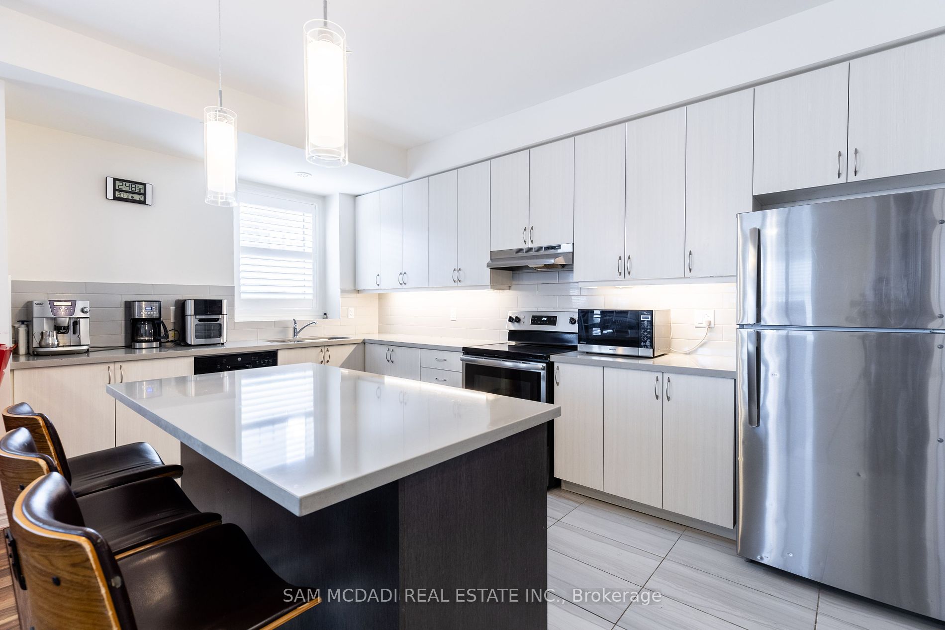 2212 Bromsgrove Road #10