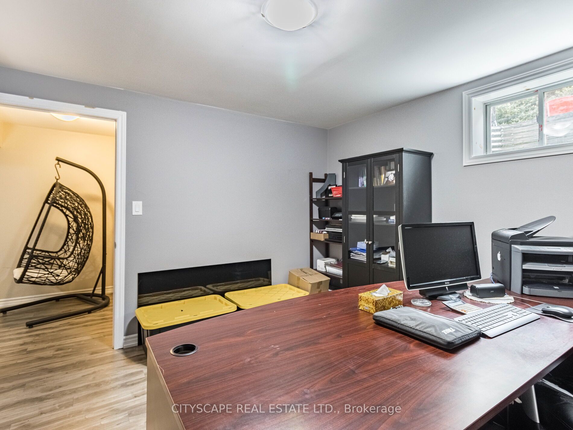 271 Thompson Rd