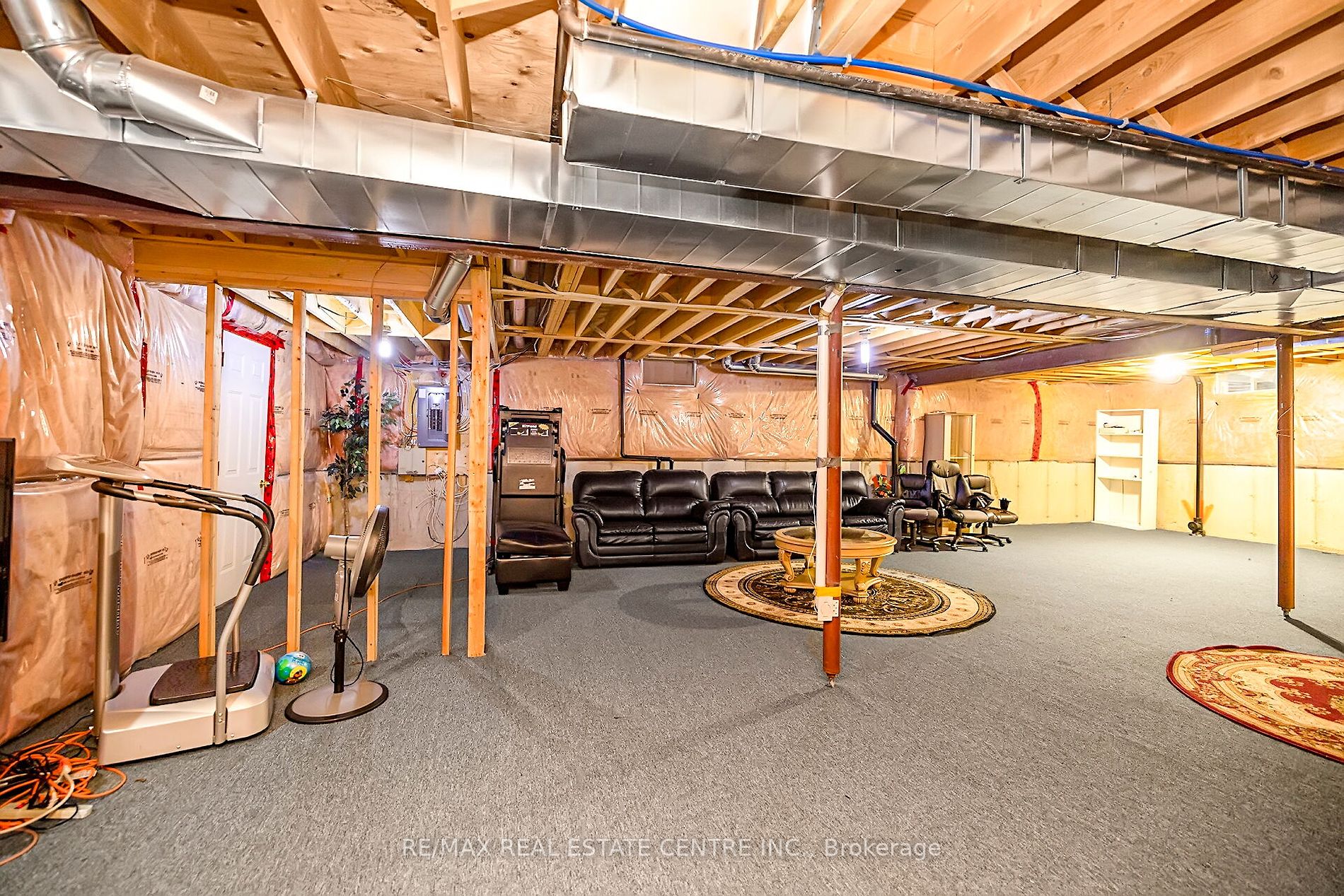 12 Maisonneuve Blvd