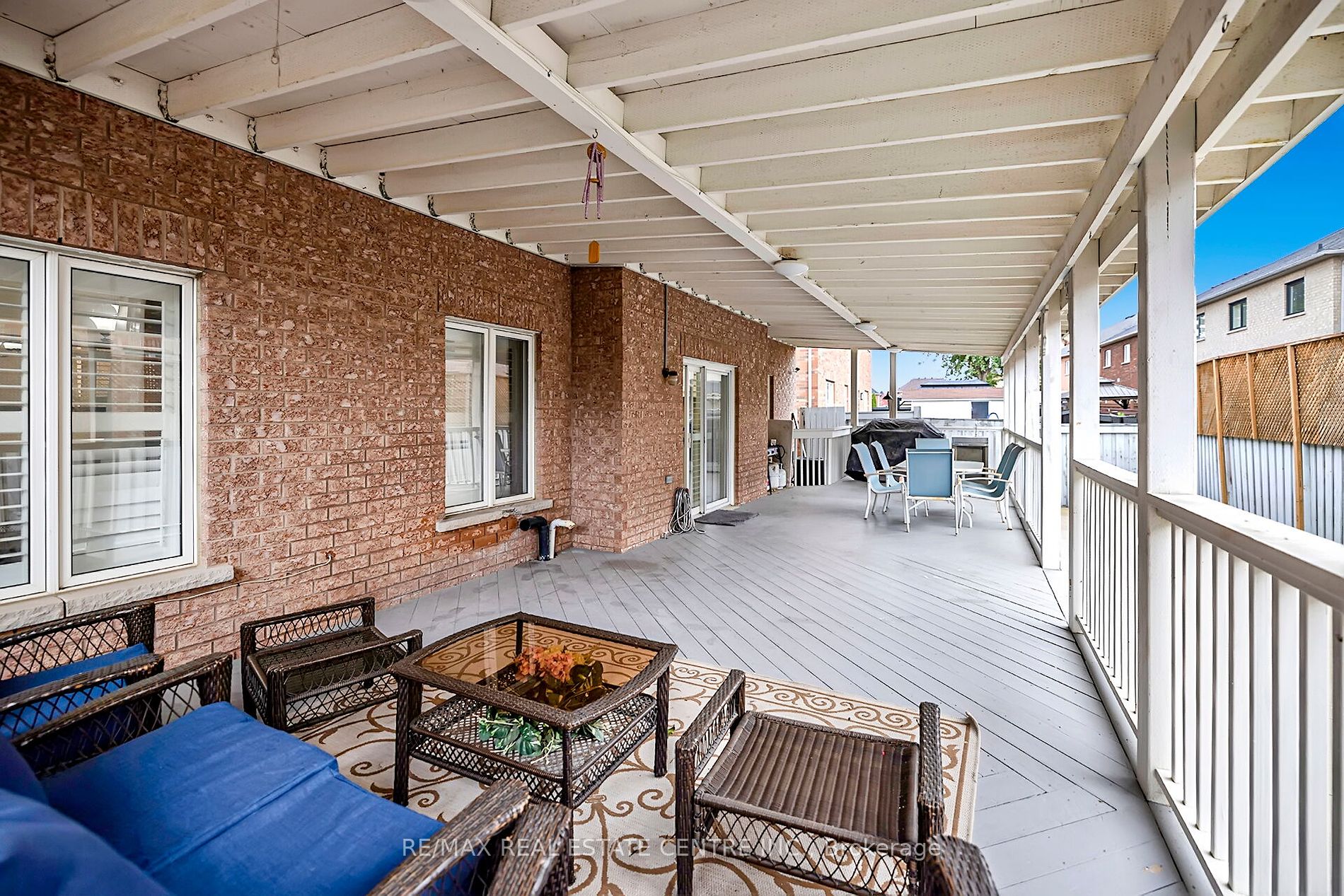 12 Maisonneuve Blvd